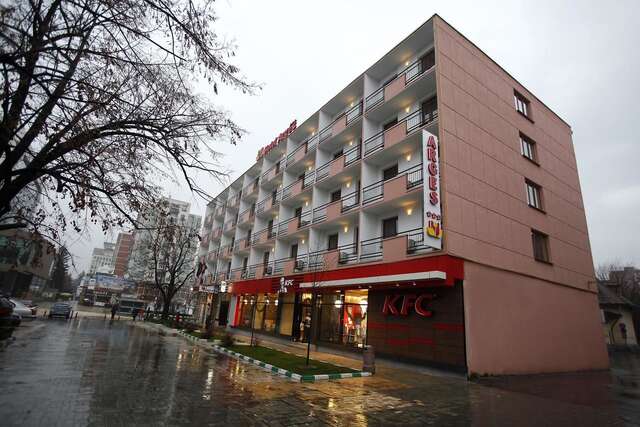 Отель Hotel Arges Pitesti Питешти-39